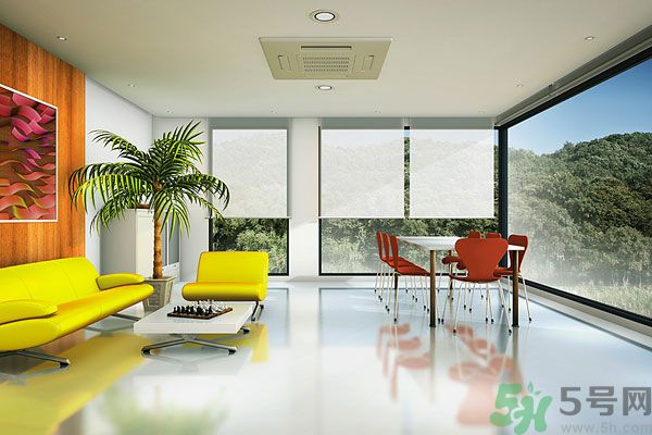 吹空調(diào)鼻子干燥怎么辦？吹空調(diào)鼻子里面很干燥怎么回事？