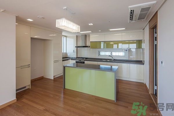 吹空調(diào)鼻子不舒服怎么辦？吹空調(diào)鼻子過敏怎么回事？