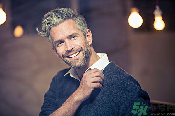 初中生能刮胡子嗎？初中生刮胡子好嗎？