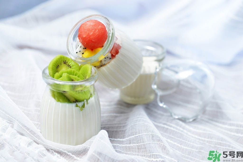 酸奶減肥法有效嗎？酸奶什么時候喝最好？