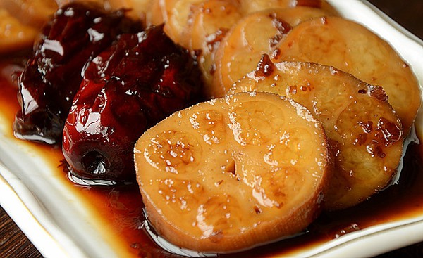 藕里面放糯米的做法 藕里面放糯米叫什么？