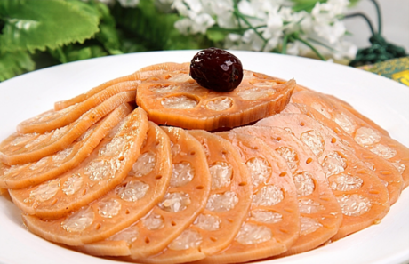 藕里面放糯米的做法 藕里面放糯米叫什么？