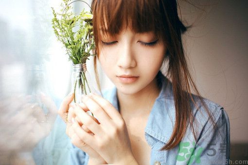 14歲女孩身高149cm正常嗎？14歲女孩身高標(biāo)準(zhǔn)是多少？