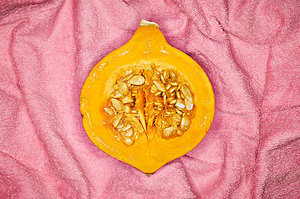 臉上長痘能吃南瓜嗎？臉上長痘吃南瓜好不好？