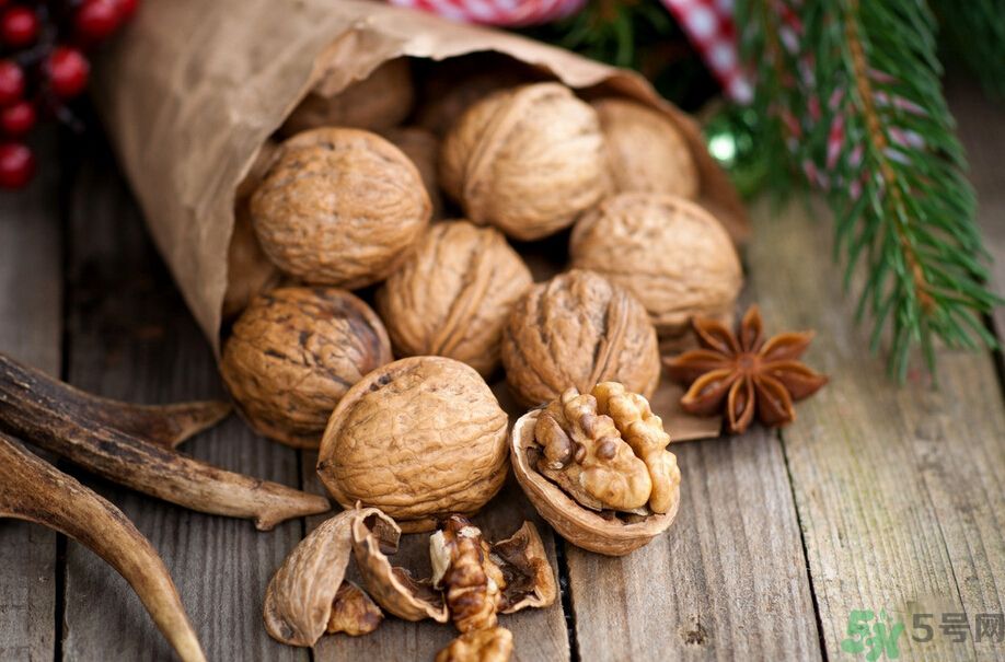 孕婦可以吃核桃嗎?孕婦吃核桃對胎兒有什么好處 孕婦可以吃核桃嗎?孕婦吃核桃對胎兒有什么好處