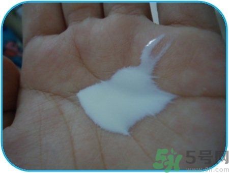 sofina蘇菲娜防曬霜要卸妝嗎？sofina防曬區(qū)別有哪幾種