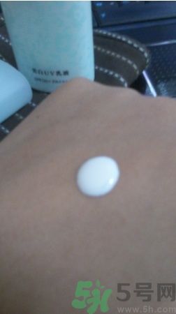 sofina蘇菲娜防曬霜要卸妝嗎？sofina防曬區(qū)別有哪幾種