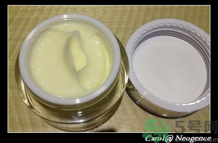 霓凈思適合什么年齡段？Neogence是什么化妝品牌子？