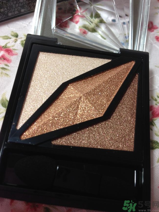 凱朵kate覺醒鉆光閃耀杏仁三色眼影怎么樣及價(jià)格說明 凱朵kate覺醒鉆光閃耀杏仁三色眼影怎么樣及價(jià)格說明