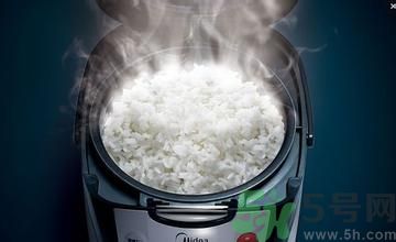 米飯要蒸多長(zhǎng)時(shí)間?米飯要蒸多久才熟?