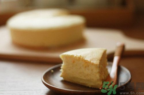 吃榴蓮能喝牛奶嗎?吃榴蓮喝牛奶會中毒嗎 吃榴蓮能喝牛奶嗎?吃榴蓮喝牛奶會中毒嗎