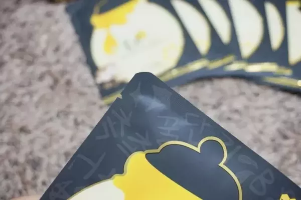 春雨黑盧卡面膜臉正在過敏可以用嗎？臉上過敏能用春雨黑盧卡面膜嗎