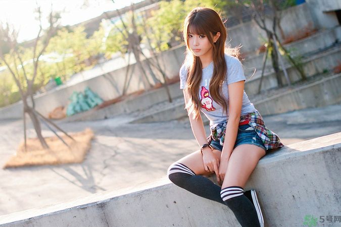 初中女生月經(jīng)不規(guī)律怎么回事？初中生月經(jīng)不準怎么辦？