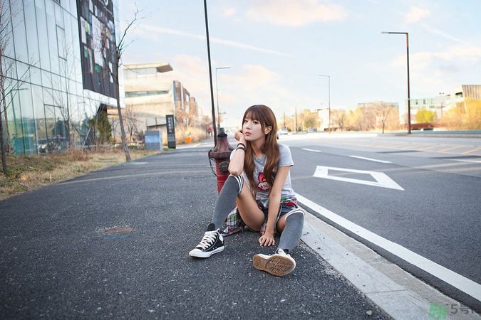 初中女生月經(jīng)不規(guī)律怎么回事？初中生月經(jīng)不準怎么辦？