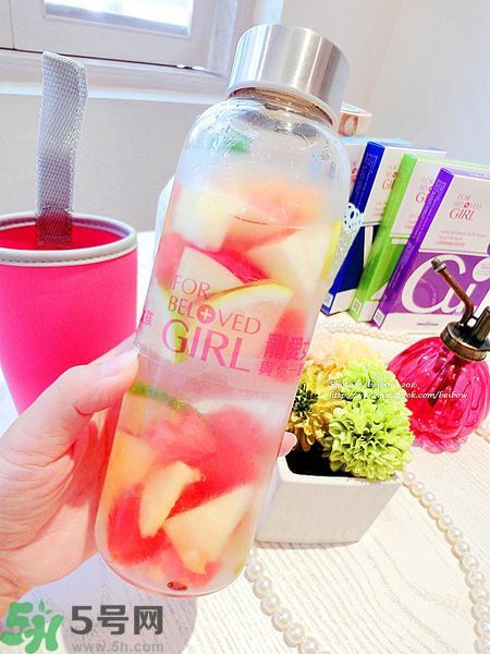 寵愛之名寵愛女孩面膜怎么樣？寵愛女孩礦物云絲面膜好用嗎？