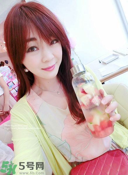 寵愛之名寵愛女孩面膜怎么樣？寵愛女孩礦物云絲面膜好用嗎？