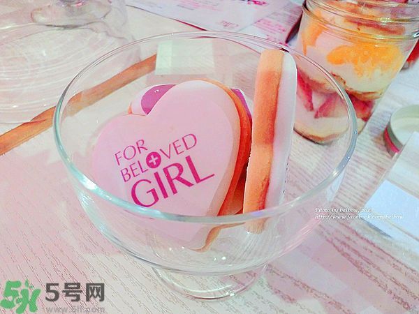 寵愛之名寵愛女孩面膜怎么樣？寵愛女孩礦物云絲面膜好用嗎？