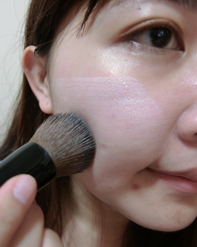 美寶蓮夢幻奇跡控油透潤持妝乳怎么樣？好用嗎？