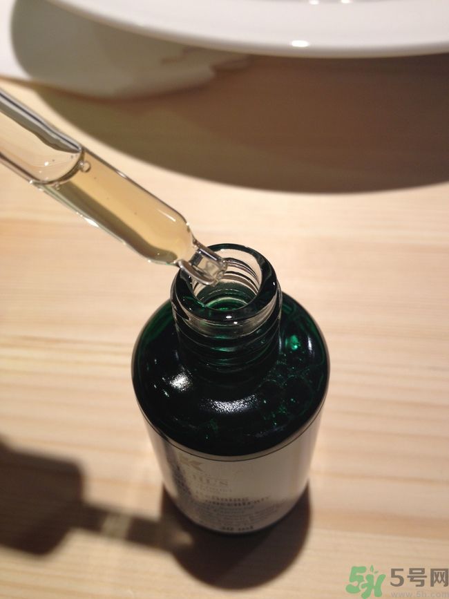 科顏氏藜麥煥膚精華怎么樣？科顏氏藜麥煥膚精華好用嗎