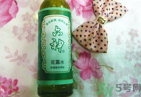 花露水可以擦臉嗎?花露水擦臉好嗎? 花露水可以擦臉嗎?花露水擦臉好嗎?