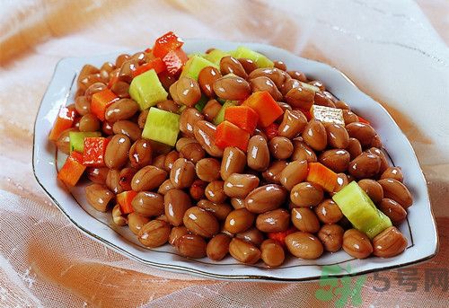 花生和黃瓜可以一起吃嗎?花生和黃瓜一起吃會怎樣