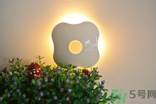 人體感應(yīng)燈多少錢一個(gè)?人體感應(yīng)燈原理 人體感應(yīng)燈多少錢一個(gè)?人體感應(yīng)燈原理