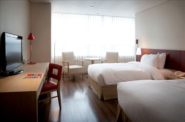 床單多久洗一次比較好？床單不換會怎么樣？