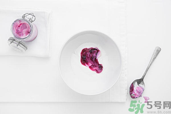 火龍果和酸奶能一起吃嗎？火龍果和酸奶混合吃有什么作用？