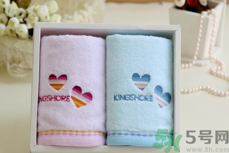 毛巾上有血漬怎么辦？毛巾上的血漬怎么洗掉？