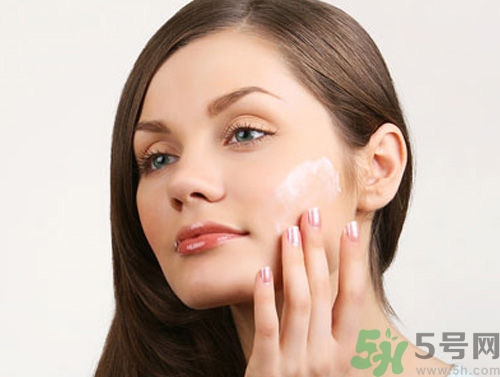 燕麥可以做面膜嗎?燕麥敷臉有什么功效 燕麥可以做面膜嗎?燕麥敷臉有什么功效