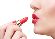 口紅能吃掉嗎？吃掉會怎么樣呢？
