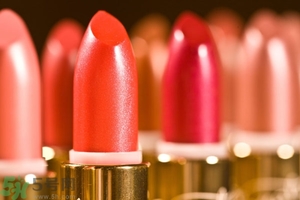 口紅過(guò)期了還能用嗎?口紅過(guò)期了可以用嗎? 口紅過(guò)期了還能用嗎?口紅過(guò)期了可以用嗎?