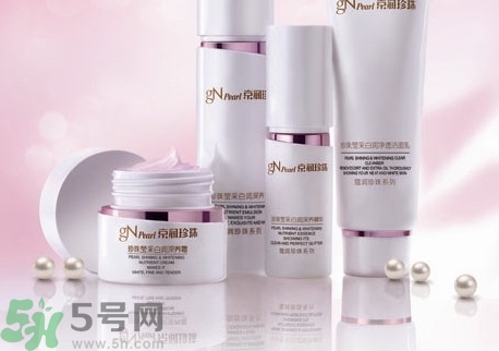 過期的護(hù)膚品有什么用?過期的護(hù)膚品還有什么用途? 過期的護(hù)膚品有什么用?過期的護(hù)膚品還有什么用途?