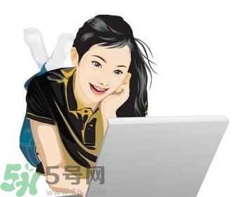 整天對著電腦，怎么減少對皮膚的傷害？