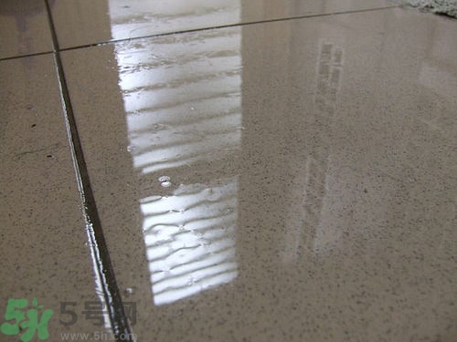 房間潮濕怎么辦？房間潮濕如何解決？