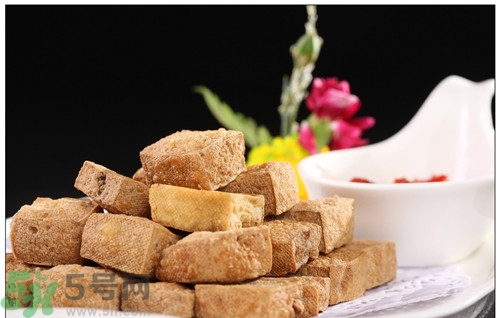 臭豆腐的醬汁怎么做?臭豆腐的醬汁配方 臭豆腐的醬汁怎么做?臭豆腐的醬汁配方