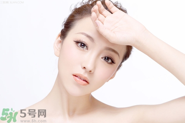 用洗面奶會(huì)長痘痘嗎？洗面奶的使用步驟？