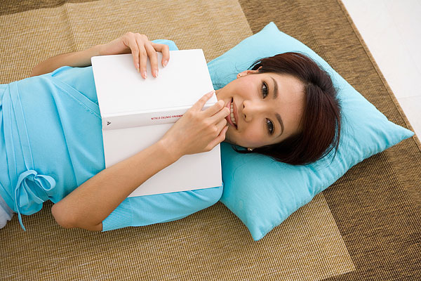 躺著起來頭暈怎么回事？躺著起來后眼前發(fā)黑是什么原因？