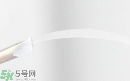 單眼皮怎么變雙眼皮了？單眼皮上面有一條線