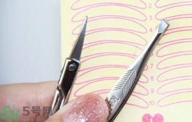 單眼皮怎么變雙眼皮了？單眼皮上面有一條線