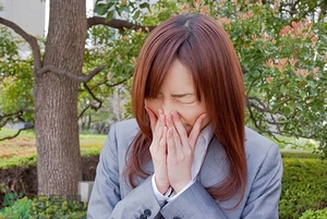 打噴嚏真的是有人在想你嗎？打噴嚏是有人罵你嗎？