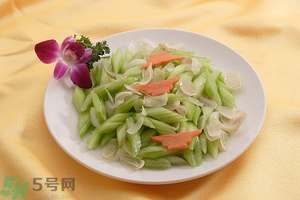 芹菜對(duì)胃好嗎？芹菜對(duì)胃病的作用？