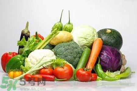 被洪水淹過的菜可以吃嗎？被洪水淹過的菜吃了對身體有害嗎？