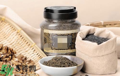 燙頭發(fā)后頭發(fā)干枯怎么辦？解決燙發(fā)后頭發(fā)干枯問(wèn)題