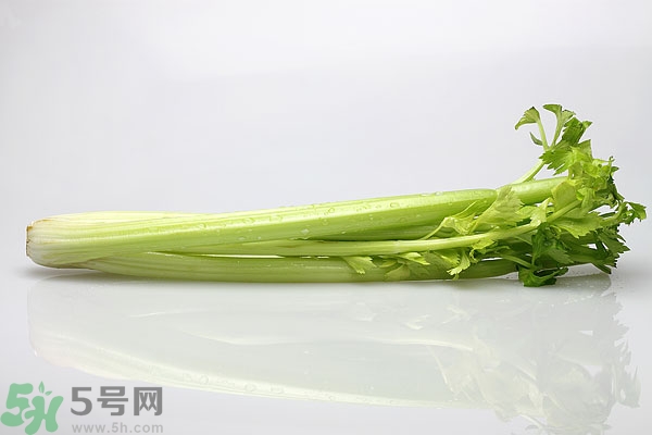 芹菜對(duì)精子有害嗎？芹菜對(duì)精子質(zhì)量有什么影響？
