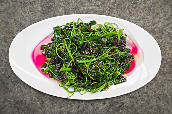 莧菜吃多了有什么壞處？莧菜吃多了大便紅色好嗎？