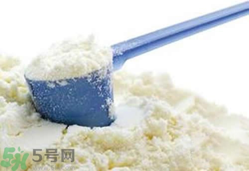 奶粉結(jié)塊是怎么回事？奶粉結(jié)塊可以吃嗎？