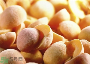 懷孕初期能吃水蜜桃嗎？孕早期吃水蜜桃好嗎？哺乳期能吃水蜜桃嗎？