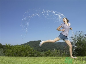 沒空調(diào)怎么讓屋里涼快？屋里沒空調(diào)怎么降溫？