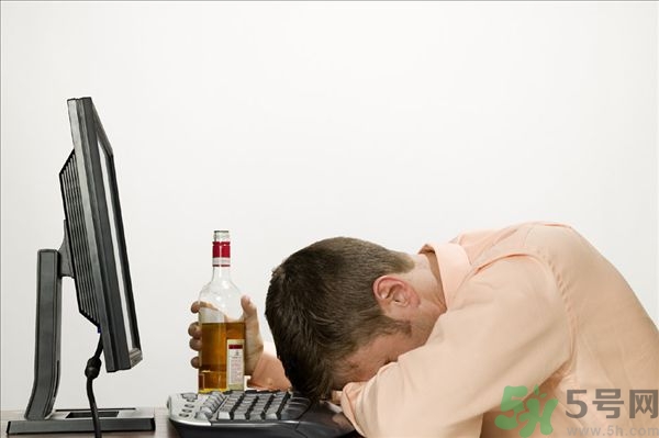 貧血能吃芹菜嗎？貧血吃芹菜好不好？